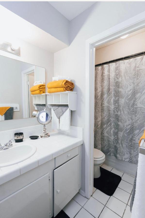 Enticing 1Br Apartment In The Heart Of The Heights Houston Luaran gambar