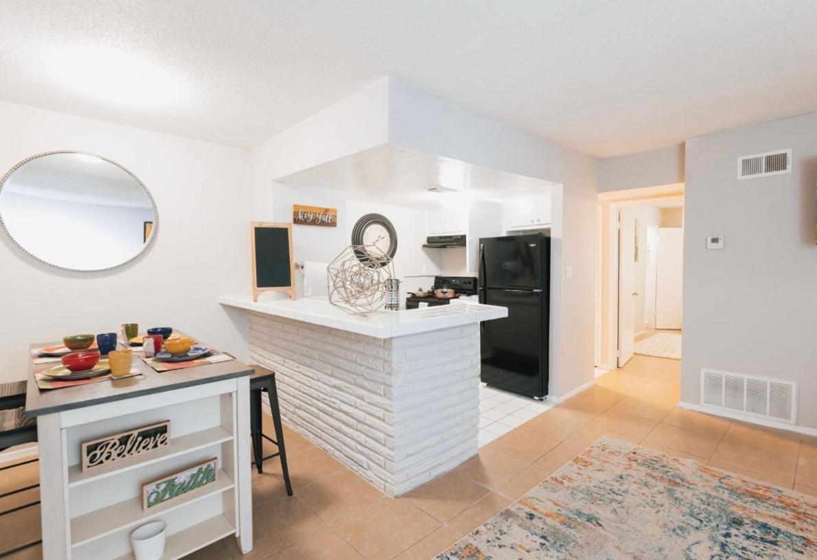 Enticing 1Br Apartment In The Heart Of The Heights Houston Luaran gambar